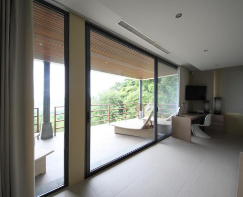 ระบบบานเลื่อน SUNFLEX SF 42 / โครงอะลูมิเนียม