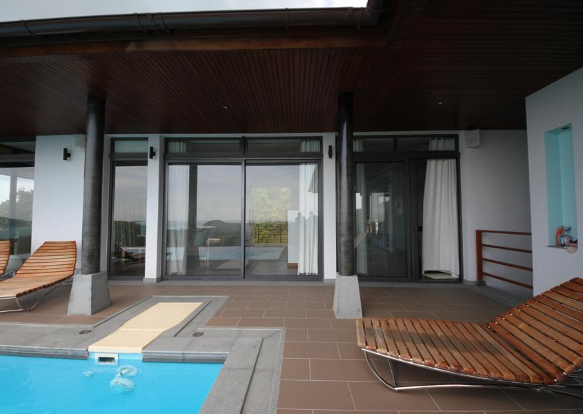 ระบบบานเลื่อน SUNFLEX SF 42 / โครงอะลูมิเนียม